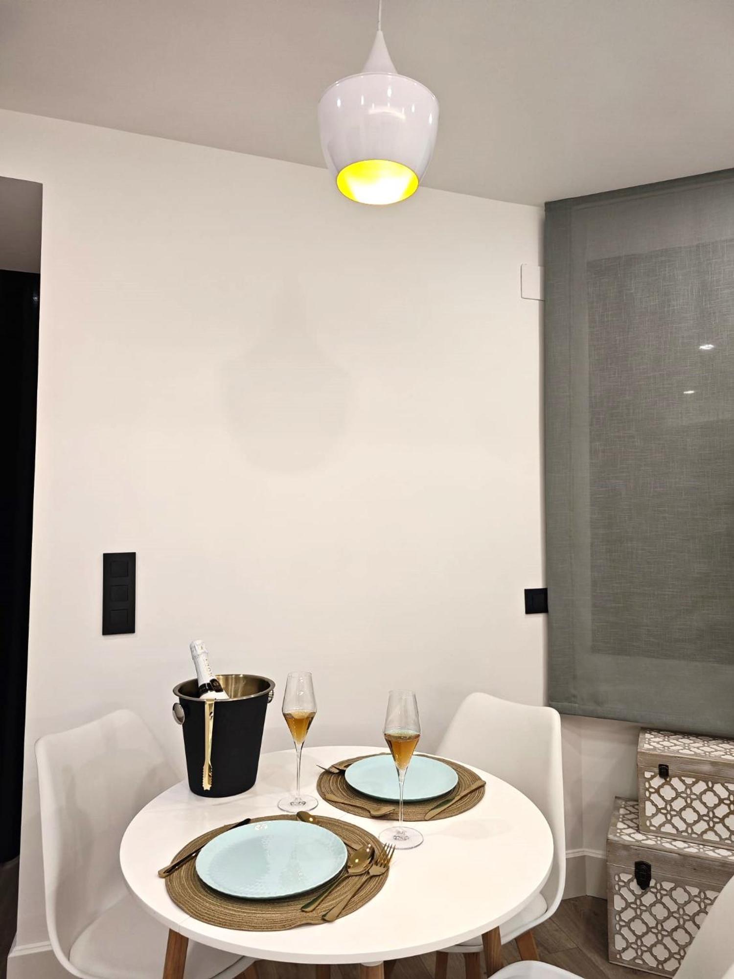 La Parada Del Rey - Luxury Suites Plasence Extérieur photo