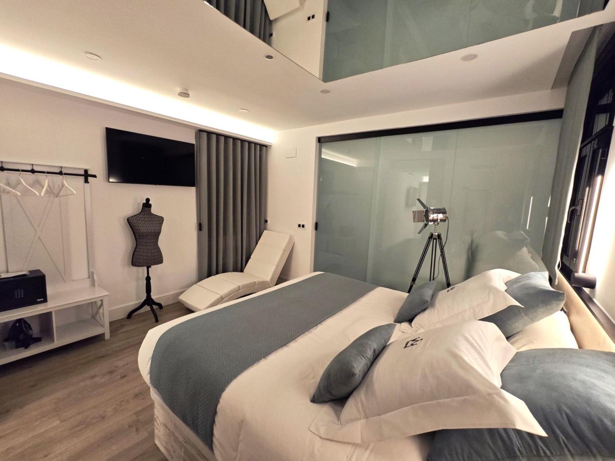 La Parada Del Rey - Luxury Suites Plasence Extérieur photo