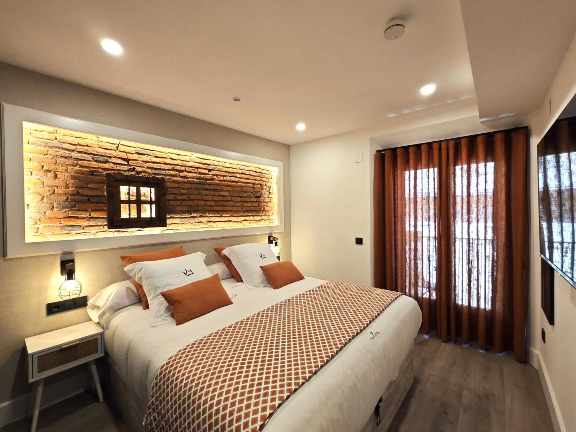 La Parada Del Rey - Luxury Suites Plasence Extérieur photo