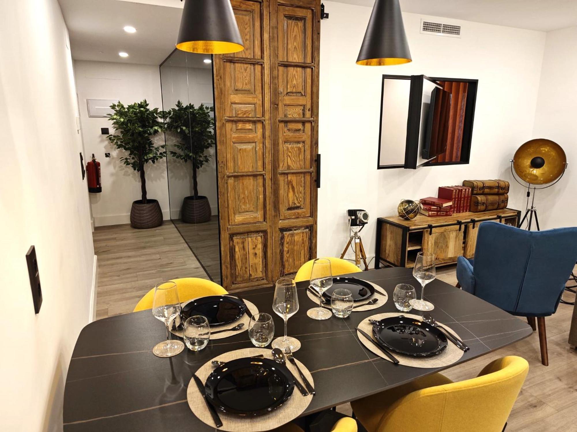La Parada Del Rey - Luxury Suites Plasence Extérieur photo
